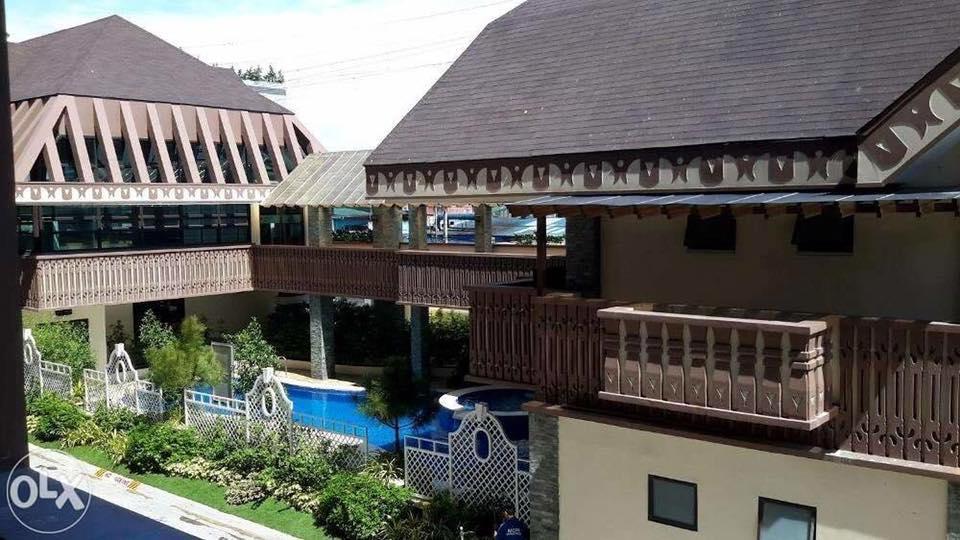 Pine Crest Condominium Манила Экстерьер фото